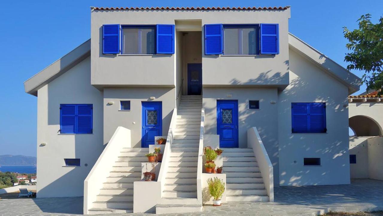 Olive Bay Hilltop Apartments Đảo Amolianí Ngoại thất bức ảnh