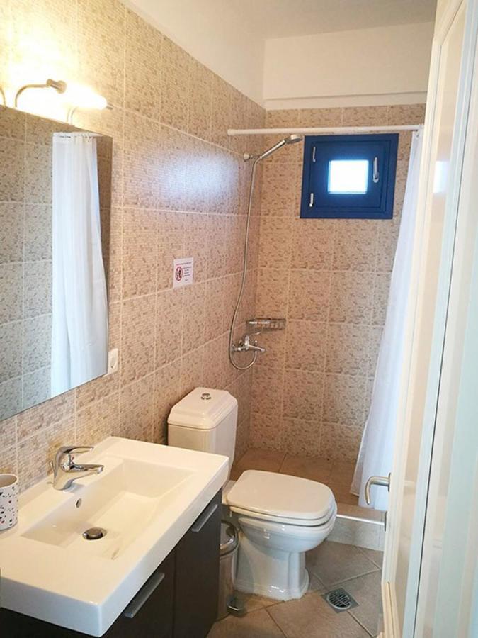Olive Bay Hilltop Apartments Đảo Amolianí Ngoại thất bức ảnh